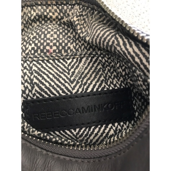 Rebecca MINKOFF MOTO ZIP CROSSBODY CHAIN BAG - Picture 4 of 12